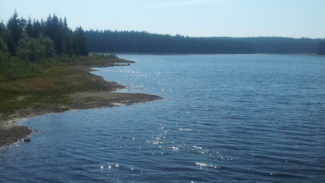 Talsperre Carlsfeld (ca. 45 min Fußweg) Talsperre Carlsfeld (ca. 45 min Fußweg)